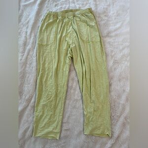 listing-status-banner